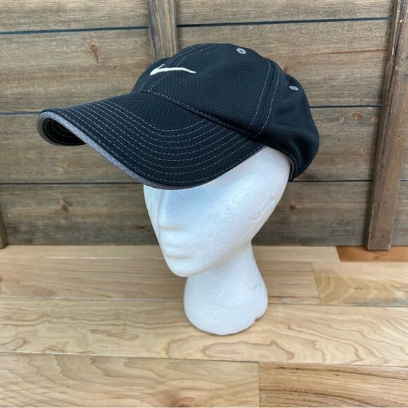 Nike Baseball Cap Hat Hook & Loop Adjustable Black - Picture 2 of 10